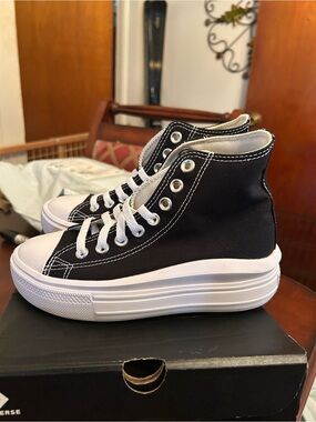 Women’s Classic High-Top Canvas Sneakers in Black and White